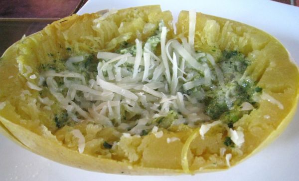 Baked Indian spaghetti squash with garlic and butter