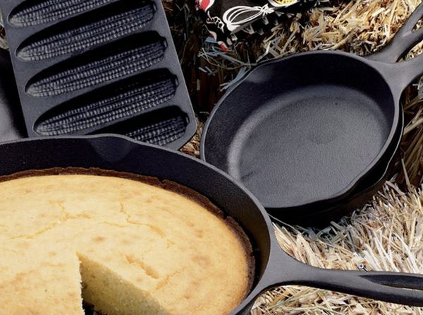 Cast iron skillet