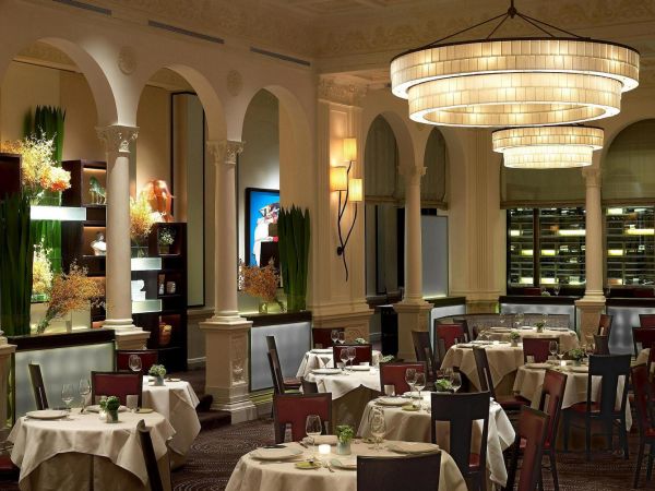 Celebrity chef restaurants in the NYC