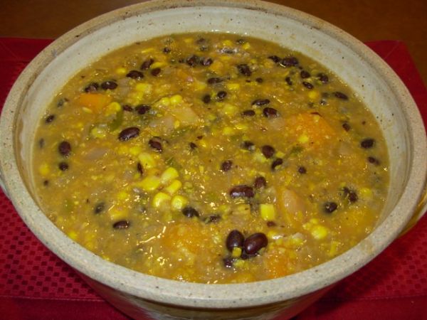 Chilean bean and corn stew