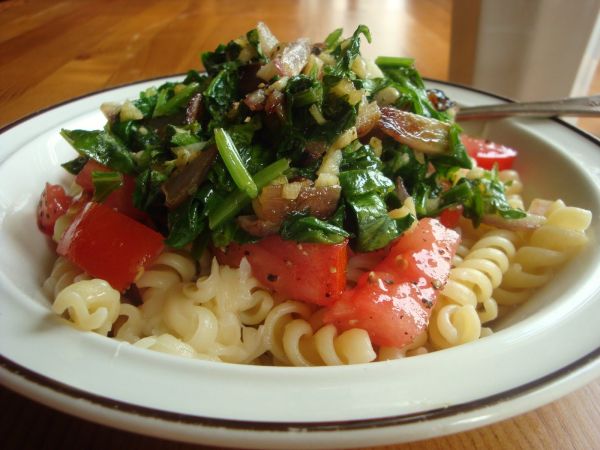 Fusilli with herbed ricotta and grape tomatoes