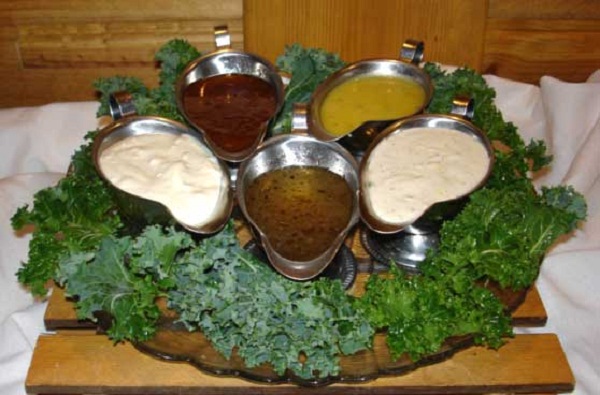 Healthy Ingredients to Make Salad Dressings