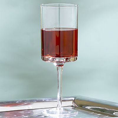 Naomi red wine glass