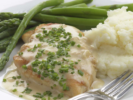 Sauteed Chicken Breasts with Creamy Chive Sauce