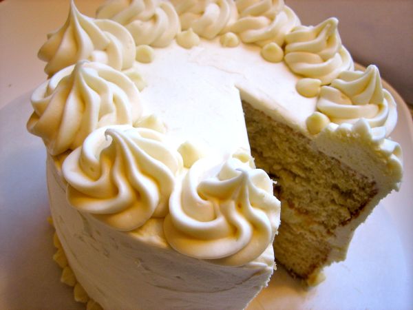 White Chocolate cake