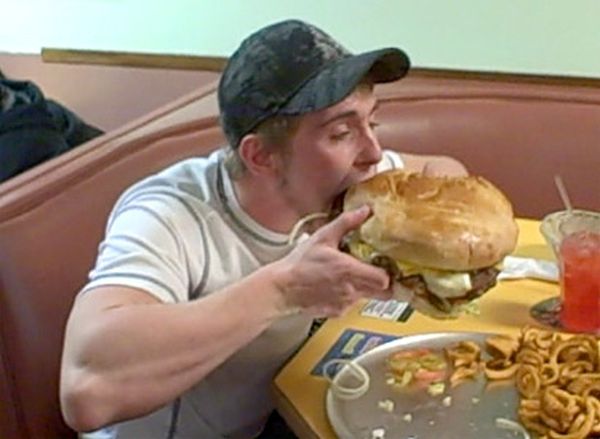diggers-diner-state-champion-burger
