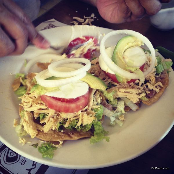 appetizing chicken tostadas (1)